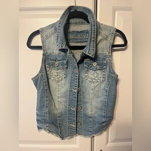 Maurices Faded Blue Denim Vest -medium
